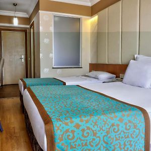 Kamer met een Queen Size Bed